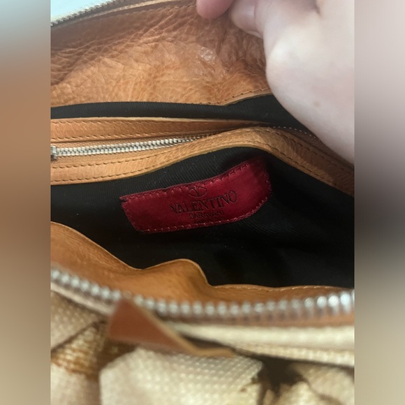 Valentino Garavani Raffia Top Handle Bag - Picture 11 of 15